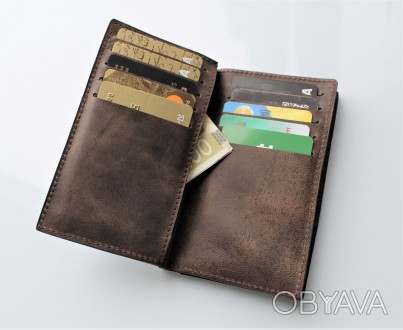 Мужской кожаный кошелек для карточек и визиток 
Удобный кошелек из натуральной к. . фото 1