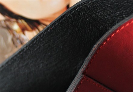 Женский кожаный кошелек красный
Женский стильный кошелек из натуральной кожи.
Ко. . фото 8