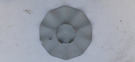 Продам колпачок на диск Daewoo Nubira
Состояние новое
96300017 Колпачок на лит. . фото 3