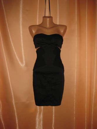 платье ASOS, 6UK/34 евро/2US,  км0767
черное платье с вырезами по бокам, и замо. . фото 2