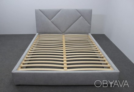 
Двуспальная кровать с мягкой оббивкой Сити
 
Современная и стильная мягкая кров. . фото 1