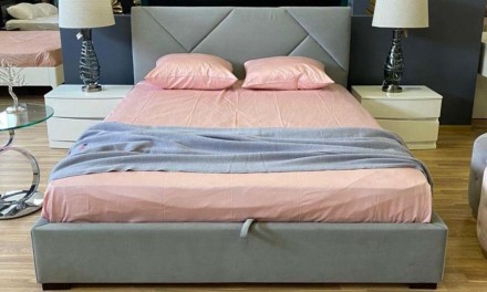 
Двуспальная кровать с мягкой оббивкой Сити
 
Каркас двуспальной кровати Сити из. . фото 9