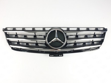 Решетка радиатора Mercedes ML-Class W166 2012-2015год Chrome Black. Чернівці. фото 1 Решетка радиатора Mercedes ML-Class W166 2012-2015год Chrome Black. Чернівці. фото 1