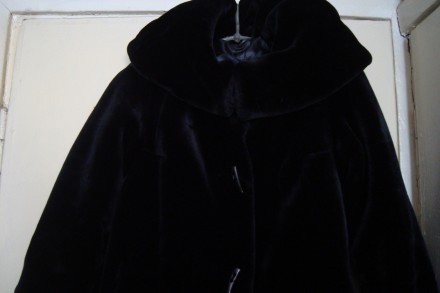Шуба женская, искусственный эко мех мутон. Пояс, капюшон, 2 кармана. Размер 48-5. . фото 5