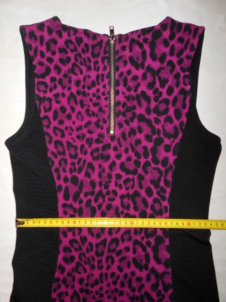 Короткое трикотажное платье H&M без рукавов.
Размер:  S, М   Цвет:  розовый лео. . фото 4