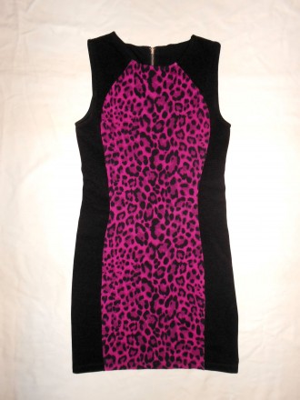 Короткое трикотажное платье H&M без рукавов.
Размер:  S, М   Цвет:  розовый лео. . фото 2