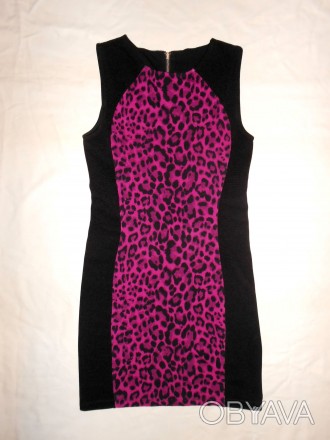 Короткое трикотажное платье H&M без рукавов.
Размер:  S, М   Цвет:  розовый лео. . фото 1