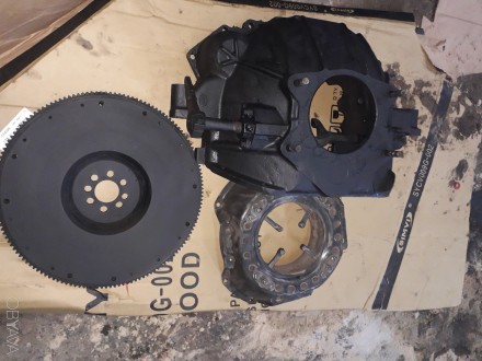 Комплект деталей для установки двигуна Д240 (МТЗ-80) під коробку ЗІЛ. Львов. фото 1