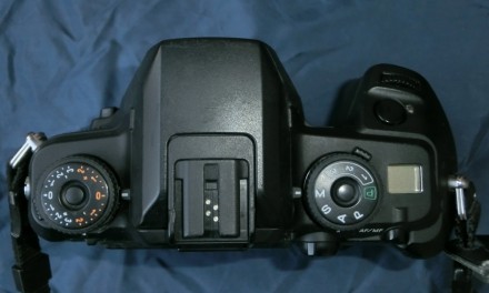 Пленочная камера Alfa (α) 7. В Европе  известна как Dynax 7 а в Северной А. . фото 4