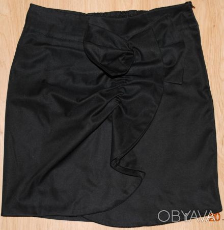 Продам красивую б/у юбку для школы (Украина) чёрного цвета, фасон "карандаш" с п. . фото 1