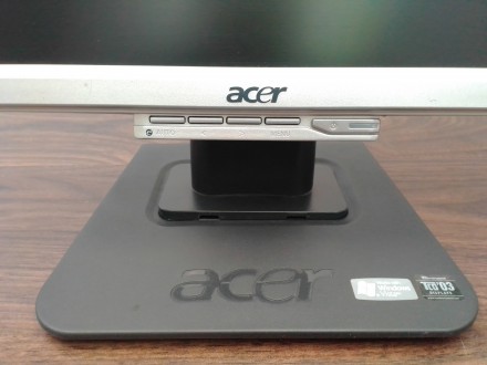 Монитор Acer 19" 19 дюймов Acer AL1916 Cs

Идеальное состояние, полностью. . фото 6