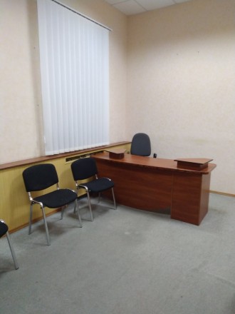 Сдаются кабинеты в офисном здании Центр, возле ул.Суворова. 16 м2, 34 м2, 10.5м2. Центр. фото 5