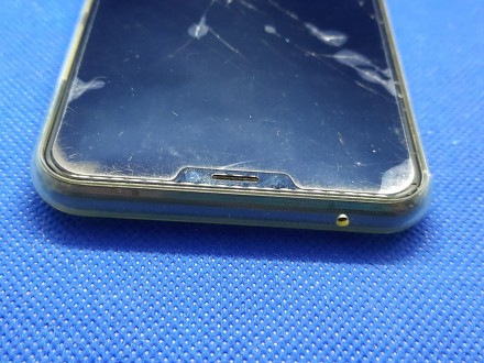 
Смартфон б/у Asus X00QD Zenfone 5 ZE620KL 4/64GB #7832
- в ремонте не был
- экр. . фото 6