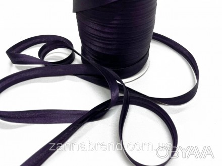 Атласная бейка темно-фиолетового цвета. . фото 1