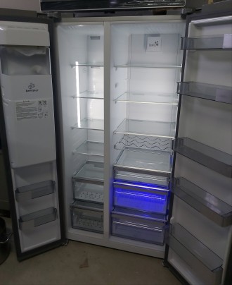 Side-by-side холодильник Бломберг Blomberg KWD2330XA ++
Доставка холодильников . . фото 4