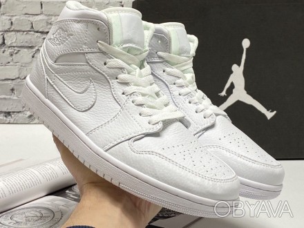 Кроссовки Nike Jordan (реплика)
Производитель:Вьетнам,идут в коробке
Материал:пр. . фото 1
