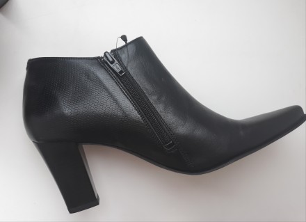 Продам новые женские кожаные ботинки на каблучке французской марки Jandala. Разм. . фото 4
