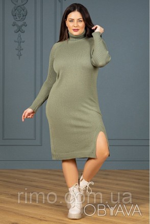 Легкое платье больших размеров, выполненное из вязанного трикотажного, модель с . . фото 1