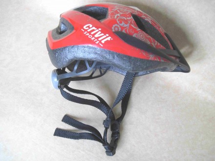 Вело шлем Crivit, размер 49-54, женский
страна производитель - Германия
коррек. . фото 3