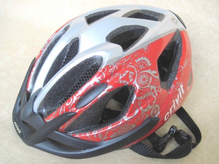 Вело шлем Crivit, размер 49-54, женский
страна производитель - Германия
коррек. . фото 4