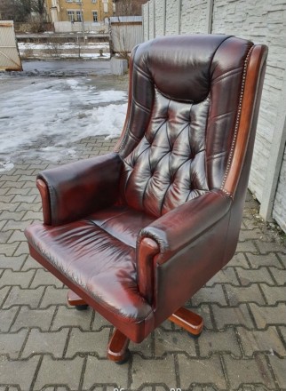 Шкіряне кабінетне крісло бренду CHESTERFIELD. Оригінал.
Натуральна шкіра, відмі. . фото 2