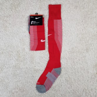 Футбольные гетры Nike красные SU. Харків. фото 1 Футбольные гетры Nike красные SU. Харків. фото 1