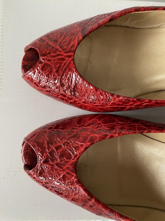 Туфли красные Peter Kaiser в идеальном состоянии, размер 39-40 (6 1/2). 
Матери. . фото 4