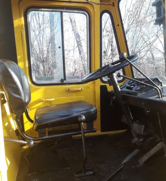Продам Львівський навантажувач дизельний двигун Д144(т40) вантажопідйомністю 5т. . фото 9 Продам Львівський навантажувач дизельний двигун Д144(т40) вантажопідйомністю 5т . . фото 9