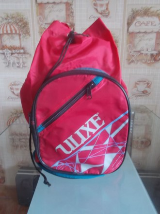 Рюкзак для детей из прочного материала

Размеры

* глубина 46 см,
* диаметр. . фото 2