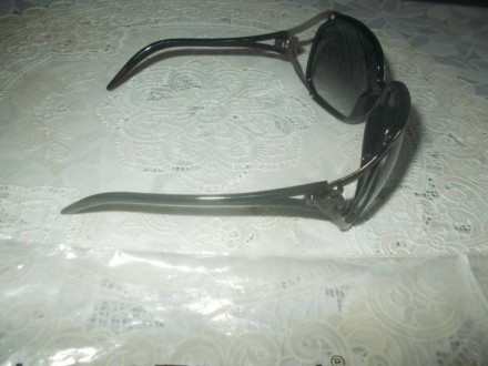 Фирменные солнцезащитные очки от LA STELLA c металлическими элементами. Отличная. . фото 7