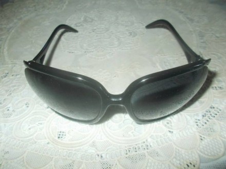 Фирменные солнцезащитные очки от LA STELLA c металлическими элементами. Отличная. . фото 4