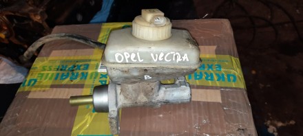 В Вайбер на МТС ответим быстро
Главный тормозной цилиндр(5540FBB2) на Opel Vect. . фото 3