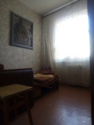 Продам 3-комнатную квартиру на улице Ильфа и Петрова.
Расположена на 4 этаже 9т. Киевский. фото 4