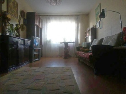Продам 3-комнатную квартиру на улице Ильфа и Петрова.
Расположена на 4 этаже 9т. Киевский. фото 2