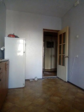 Продам 3-комнатную квартиру на улице Ильфа и Петрова.
Расположена на 4 этаже 9т. Киевский. фото 9