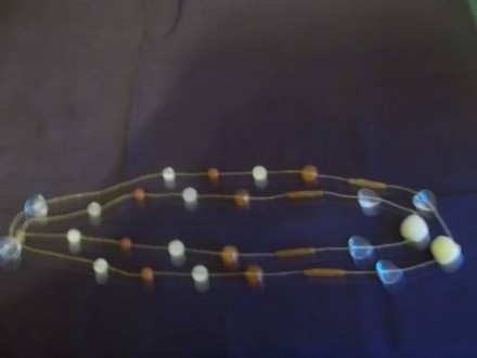 Ожерелье от Oriflame, длинна одной нитки 45 см, можно носить две вместе.

Прод. . фото 5