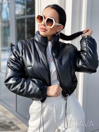 Женская демисезонная куртка из эко-кожи, модель с карманами, низ затягивается на. . фото 1