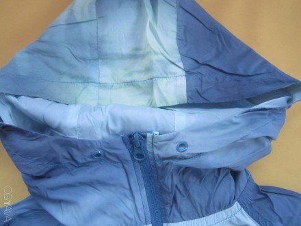 Тонкая  курточка  ветровка, р.ХS, YES or ON,  состоит из двух видов ткани- нейло. . фото 4