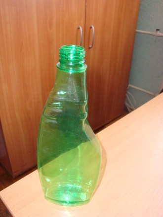 Пластиковые бутылки, канистры, крышки
Пластмассовая  (ПЭТ) бутылка  (флакон) дл. . фото 4