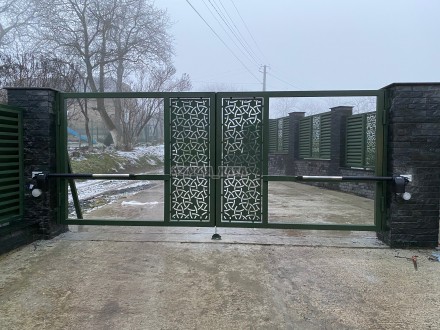 Компанія Наша Хата ворота і паркани - пропонує  професійні послуги з установки р. . фото 7
