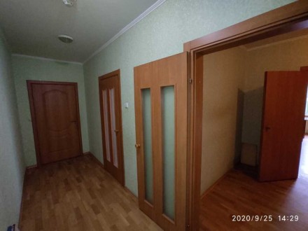 Предлагается в аренду 2-я квартира, в Дарницком р-н, ближайшее метро Позняки. 
У. . фото 6