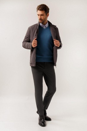 Короткая мужская куртка от финского бренда Finn Flare. Изделие прямого кроя, зас. . фото 3