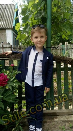 Костюм тройка классика пиджак брюки рубашка лен для мальчика синий размер 140-1. Одесса. фото 1 Костюм тройка классика пиджак брюки рубашка лен для мальчика синий размер 140-1. Одесса. фото 1