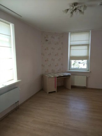 Продам квартиру на Драгоманова. Продам 2-х комнатную квартиру 82,5 м, 2 отдельны. . фото 4