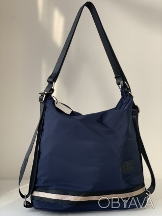 Сумка рюкзак спортивная нейлоновая темно-синяя выполнена из плотного и водооттал. . фото 1