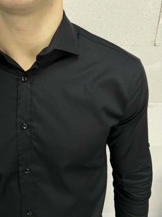
 Классическая однотонная чёрная рубашка. Качественный пошив.
95% коттон, 5% эла. . фото 4