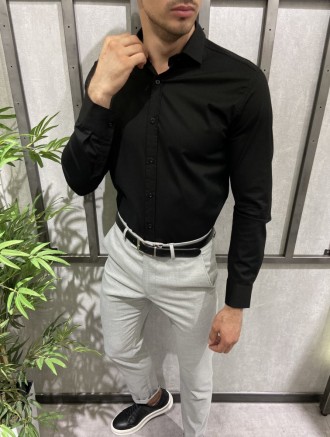 
 Классическая однотонная чёрная рубашка. Качественный пошив.
95% коттон, 5% эла. . фото 5