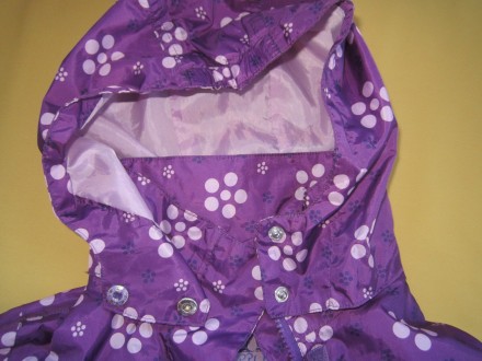 Ветровка  дождевик  курточка  плащ, р.122-128, TCM.
Цвет - фиолетовый в цветочк. . фото 10