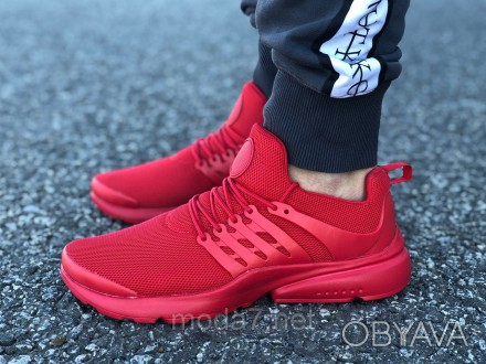 
Мужские кроссовки Nike Air Presto красные
Красного цвета и красными шнурками.
О. . фото 1