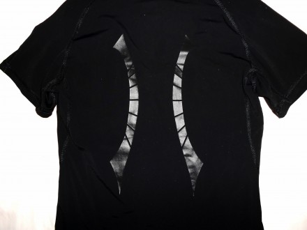 Черная спортивная футболка  Crane
Размер:   40  Материал:   75% polyamid 25% el. . фото 4